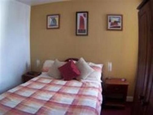 Thorverton Arms Dış mekan fotoğraf